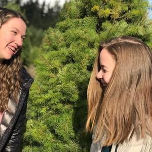 Meet your Posher, April